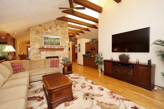 Vaulted Ceilings with Exposed Wood Beams