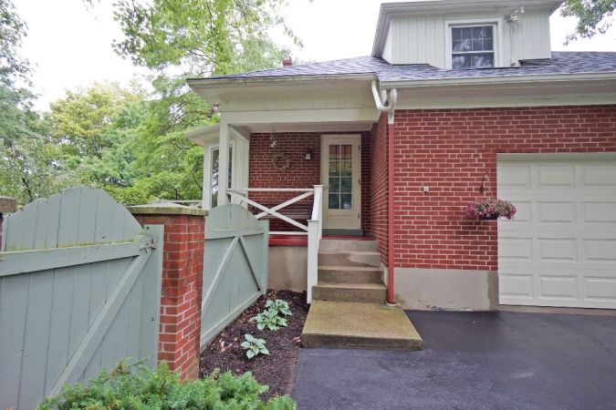 Side porch