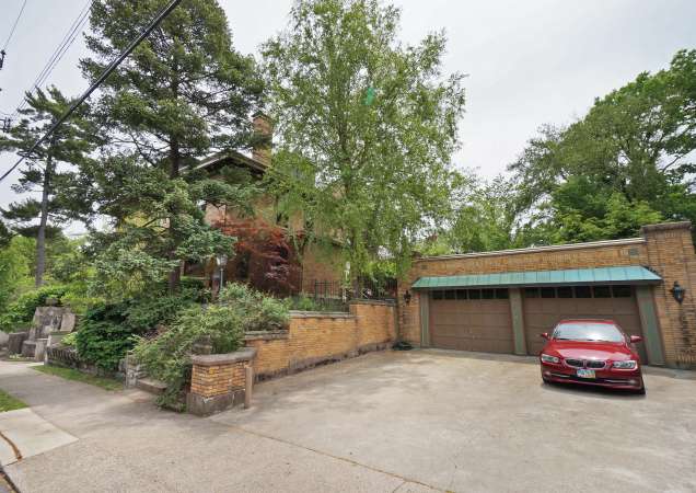 2 Car Garage