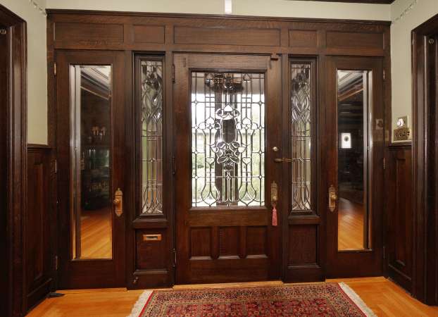 Elegant Details Throughout