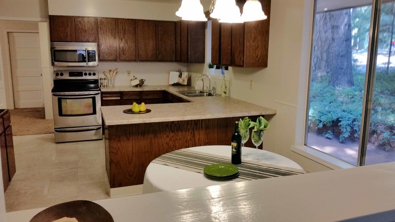 Bright and spacious kitchen