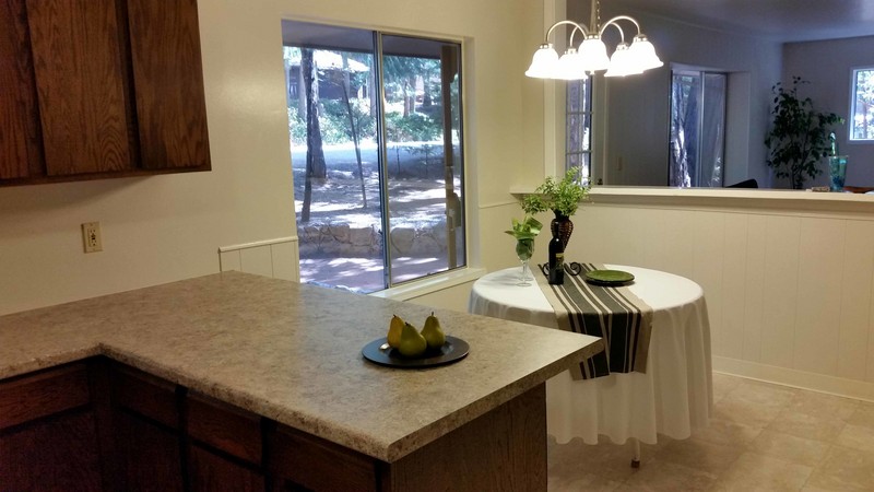 Nice breakfast area