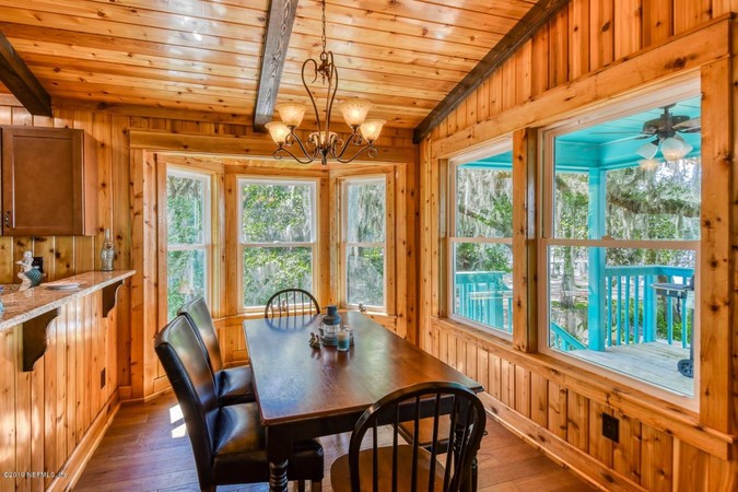 Dining Area with Bay Window