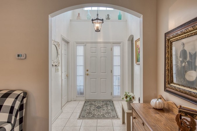 Welcoming entry foyer