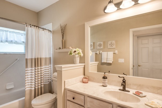 Guest bath